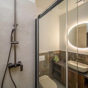 Private Bathroom King Room